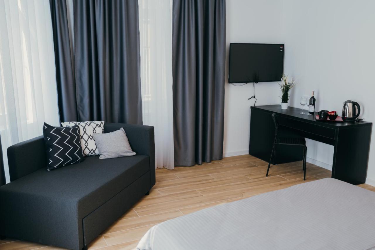 Poppy Downtown Suites Sarajevo 사라예보 외부 사진